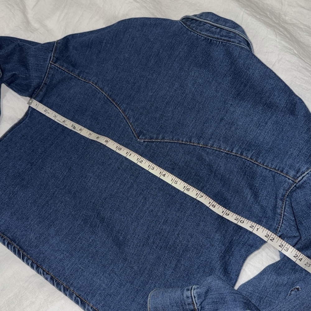 Zara denim shacket with faux pearl buttons - Picture 5 of 7